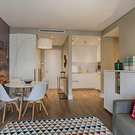 Chiado Mercy | ליסבון