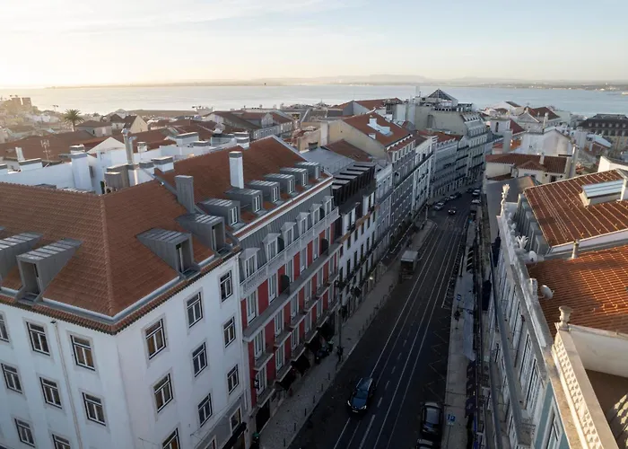 דירה Chiado Mercy | *