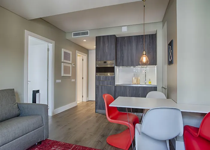 Chiado Mercy | דירה *