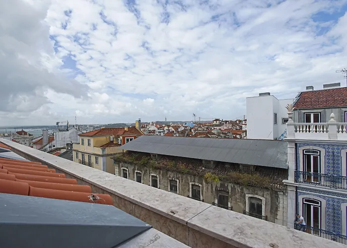 דירה Chiado Mercy | *