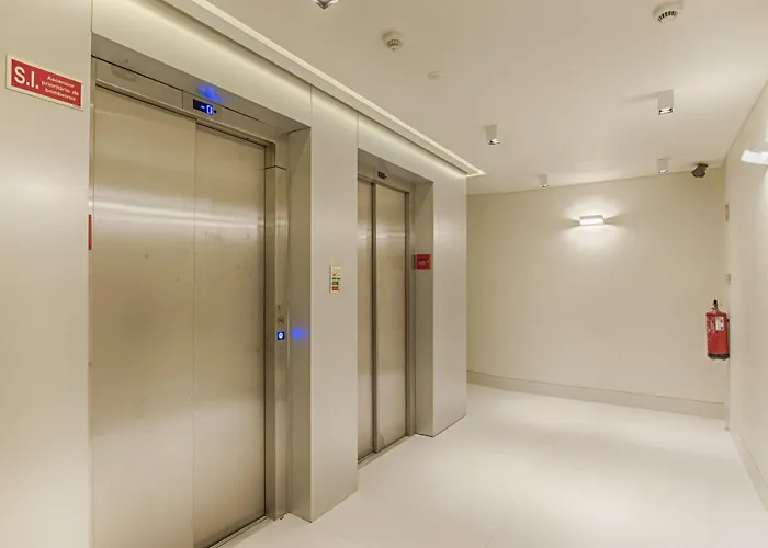 Chiado Mercy | דירה