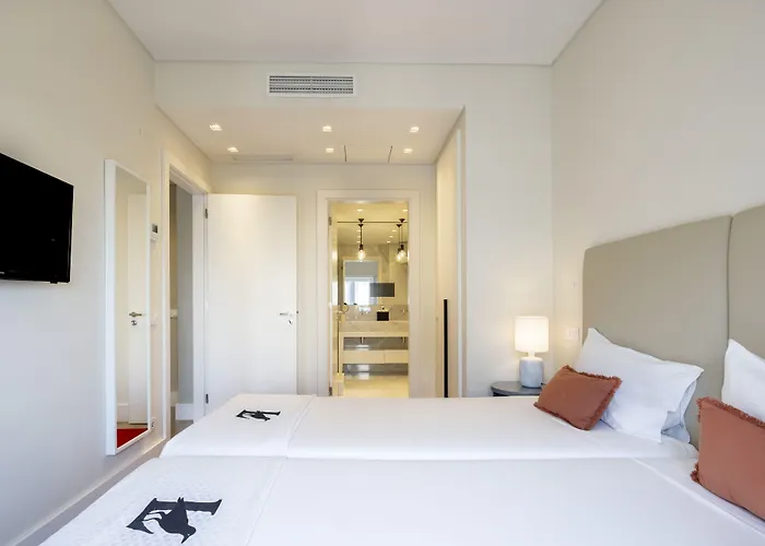 Chiado Mercy | דירה ליסבון