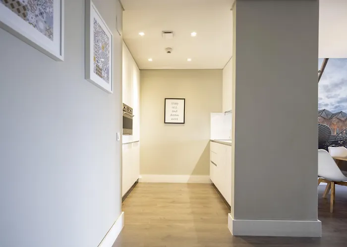 Chiado Mercy | * ליסבון