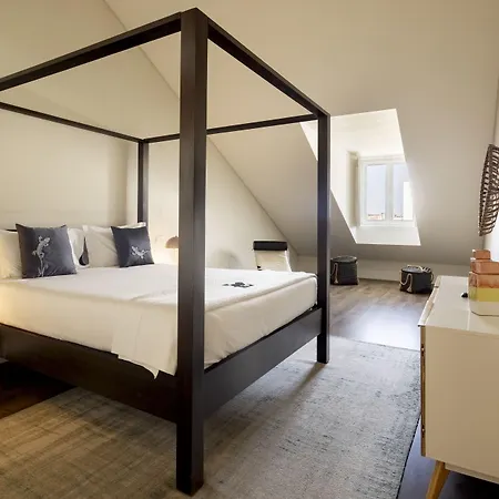 Chiado Mercy | Lisboa