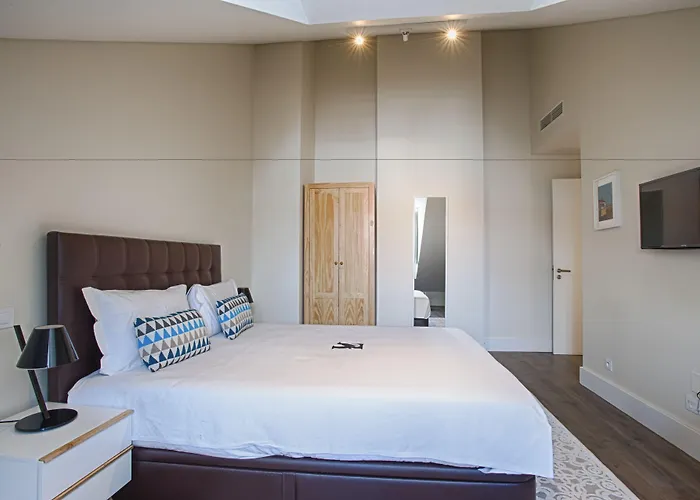 Chiado Mercy | דירה *