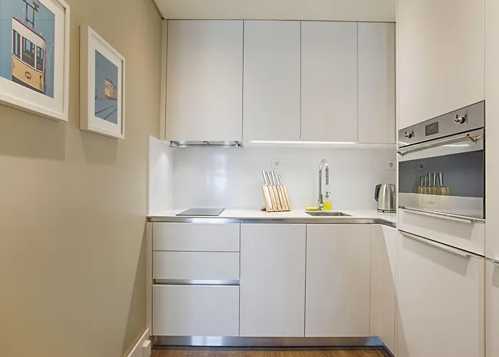 Chiado Mercy | דירה