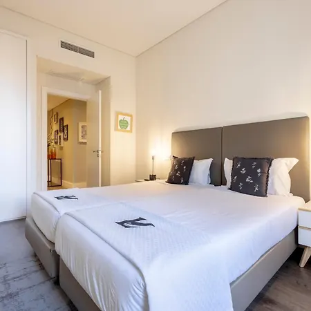 Chiado Mercy | Лиссабон