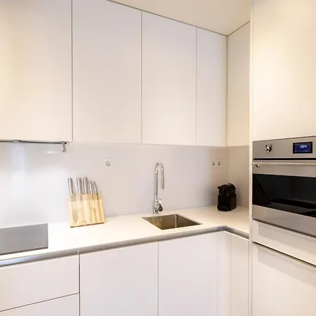 Chiado Mercy | * Лиссабон